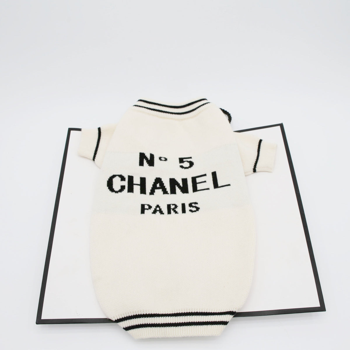 CH Sweater 045