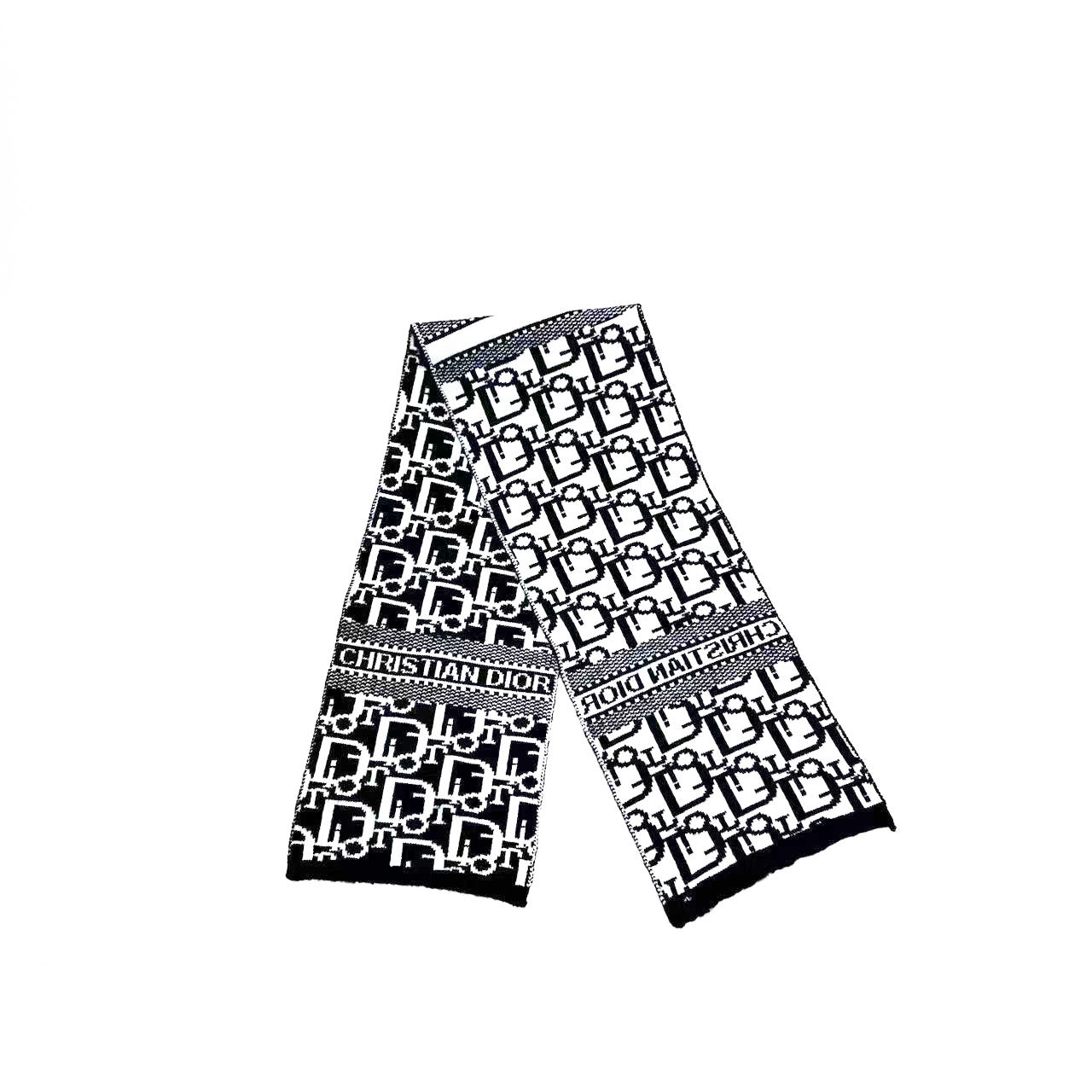 D Letter Scarf 053