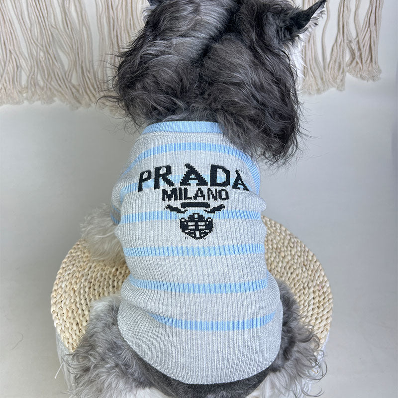 P Letter Sweater 096