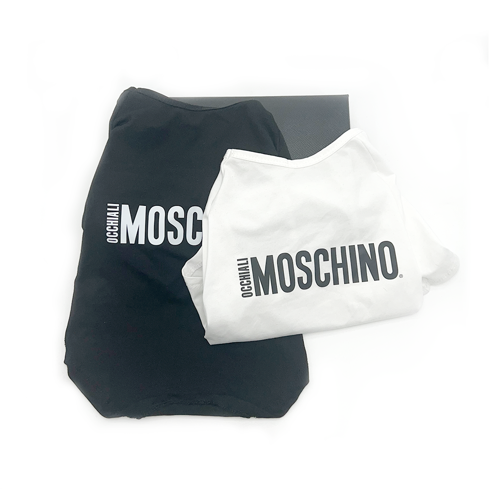 Black or white shirt 011 T-shirt