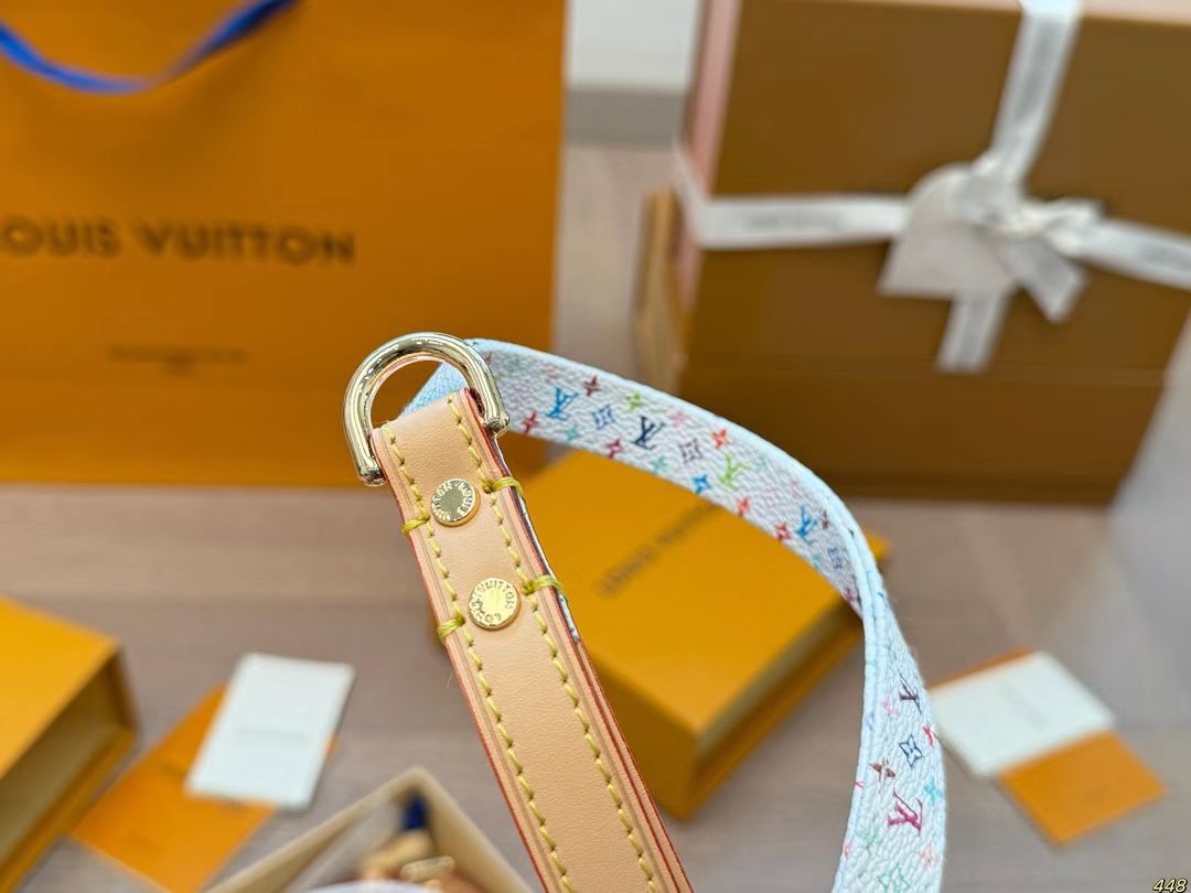 New white floral collar + leash harness