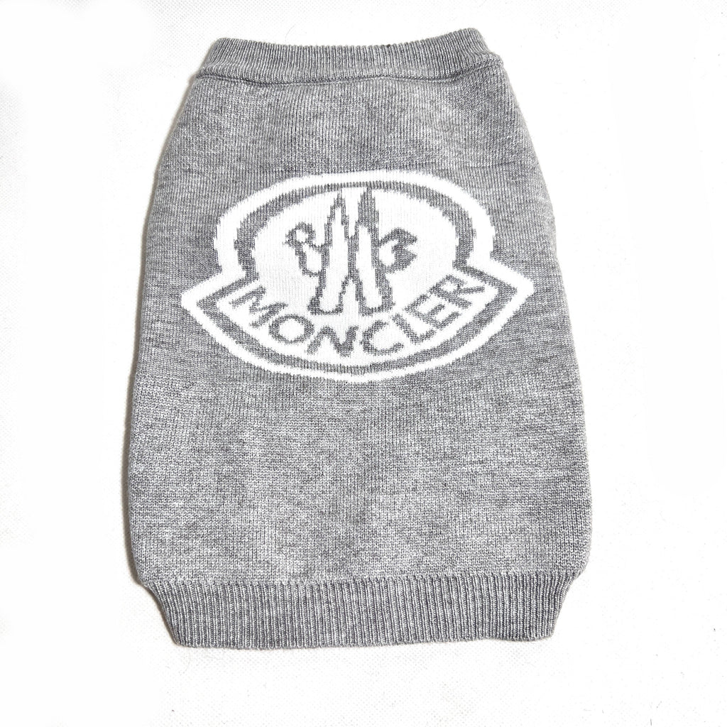 Gray Sweater 068